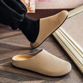 Férfi muleszandál, casual stílus, velúr felsőrész, gumírozott talp, vulkanizált konstrukció