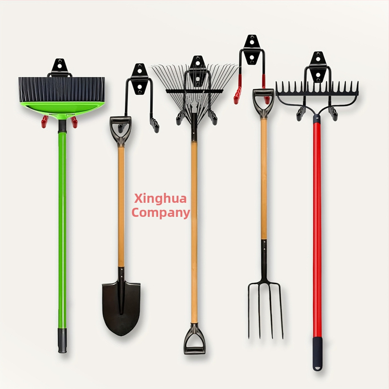 Kovový nástenný vešiak na uskladnenie nástrojov a vodovodných rúr, dvojitý hák, moderný minimalistický štýl, nosnosť nad 30 kg