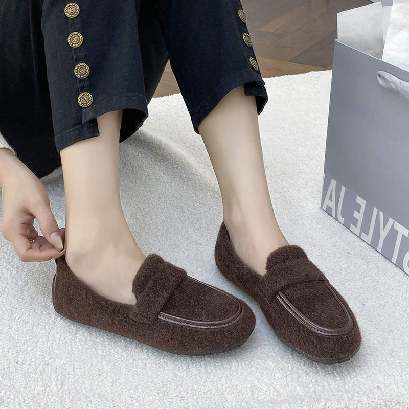 Női téli slip-on papucs Xishi Velvet felsőrésszel, belső műszőrme bélés, alacsony szár, gumírozott talp, koreai stílus