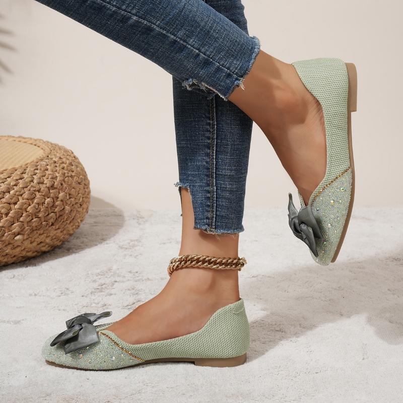 M8407 Sieviešu mūļi – raffijas augšdaļa, svītrainais raksts, vilnas odere, koreģēta graudu āda