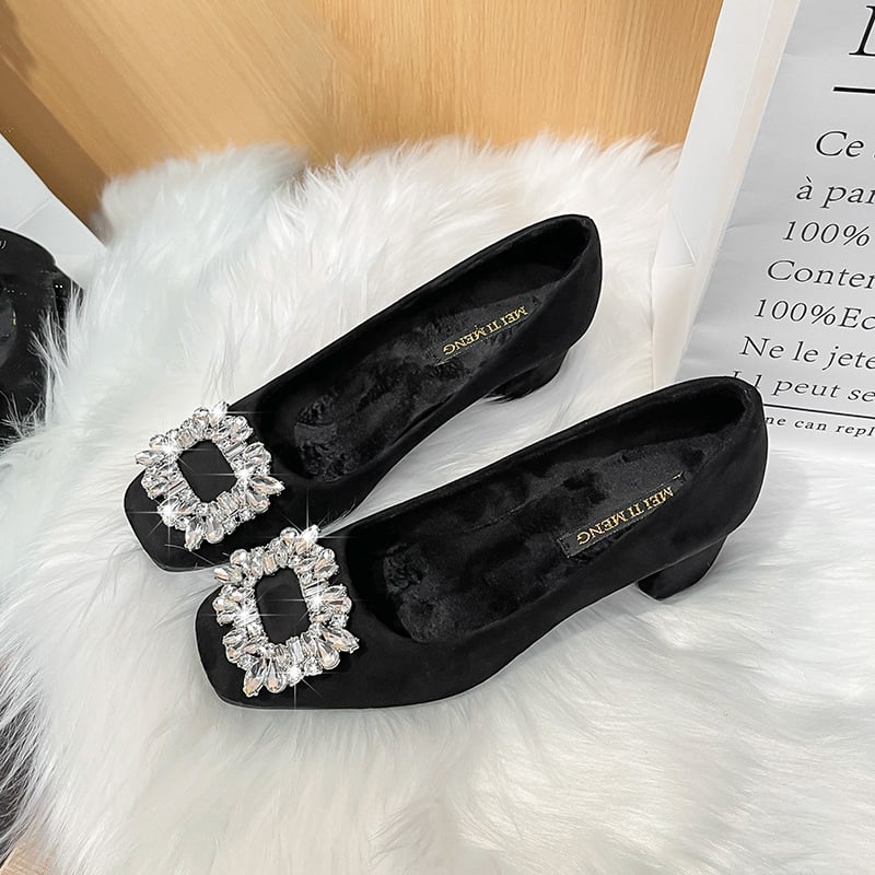 Visoke štikle | kvadratni nos, nubuk gornji dio, debeli pet 3–6 cm, gumena potplata