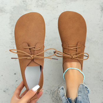 Sievietes ikdienas kurpes ar šņorēm, apaļa purngala, velūra augšdaļa, gumijas zole, zems papēdis