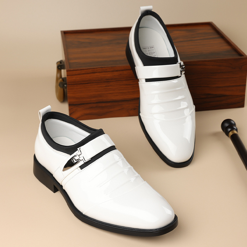 Férfi bőr slip-on cipő hegyes orral, mikroszálas felsőrész, gumitalp, kopásálló, üzleti stílus