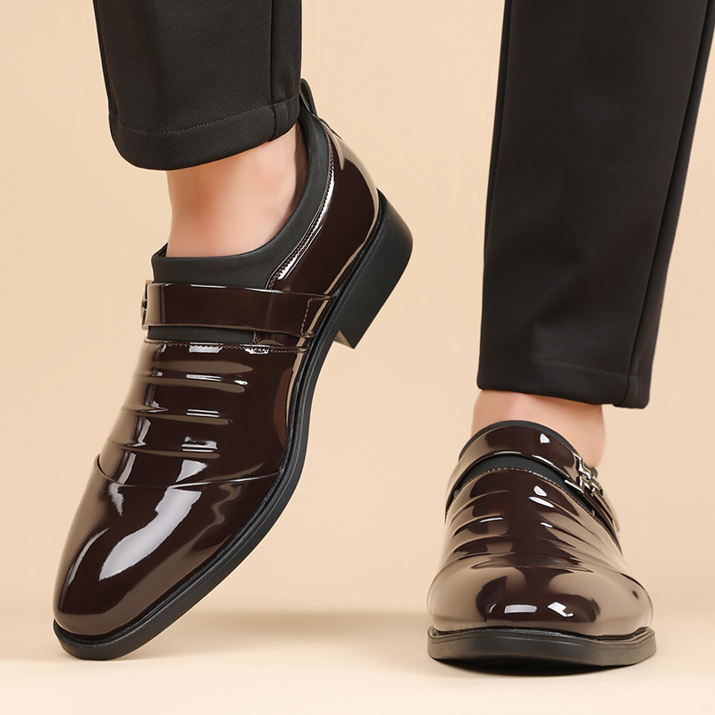 Férfi bőr slip-on cipő hegyes orral, mikroszálas felsőrész, gumitalp, kopásálló, üzleti stílus