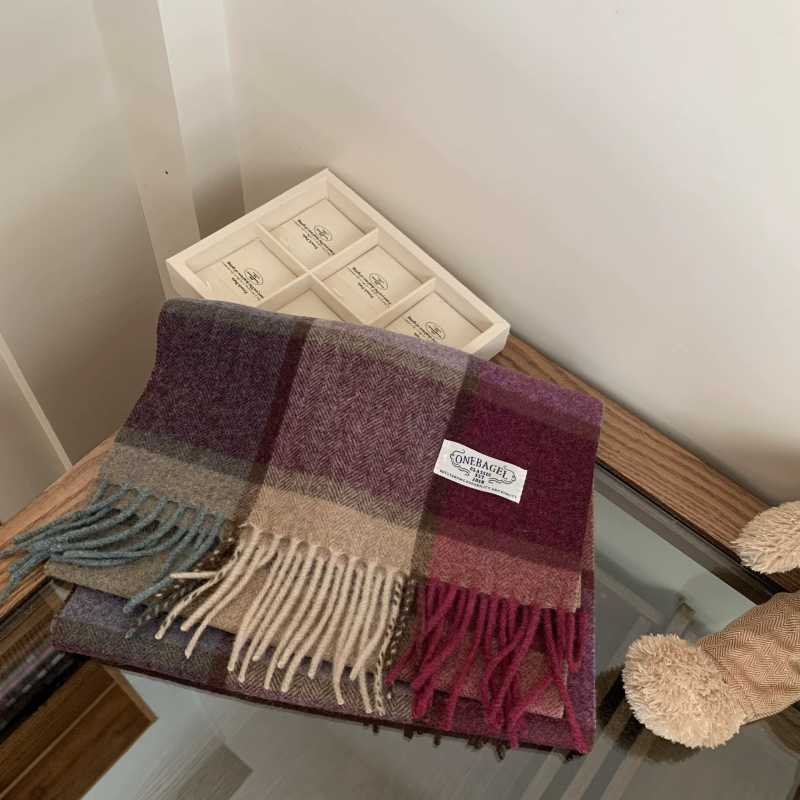 Unisex šalle no 100% Austrālijas vilnas, herringbone raksts, warp adīšana, ziemas siltums