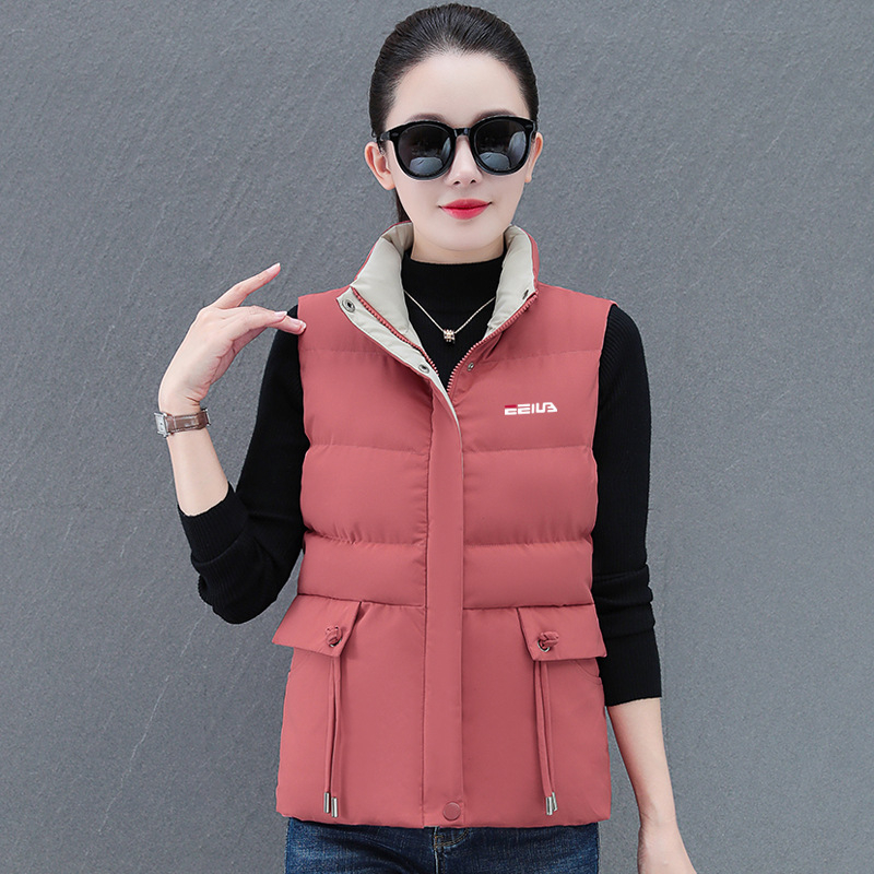 Ženski prsluk s pamukom punjenjem, poliester materijal, stojeći ovratnik, srednja duljina