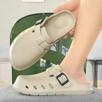 Férfi papucsok — zárt orr, nyitott sarok, casual EVA papucs; felső- és talp EVA; injekciós öntésű; 2025 tavasz