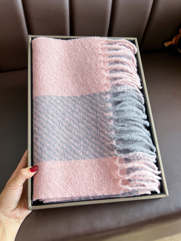 Faux vilnas šalle ar rakstainu rakstu, Warp Knitting tehnoloģija, ziemas siltums, 100% poliesters