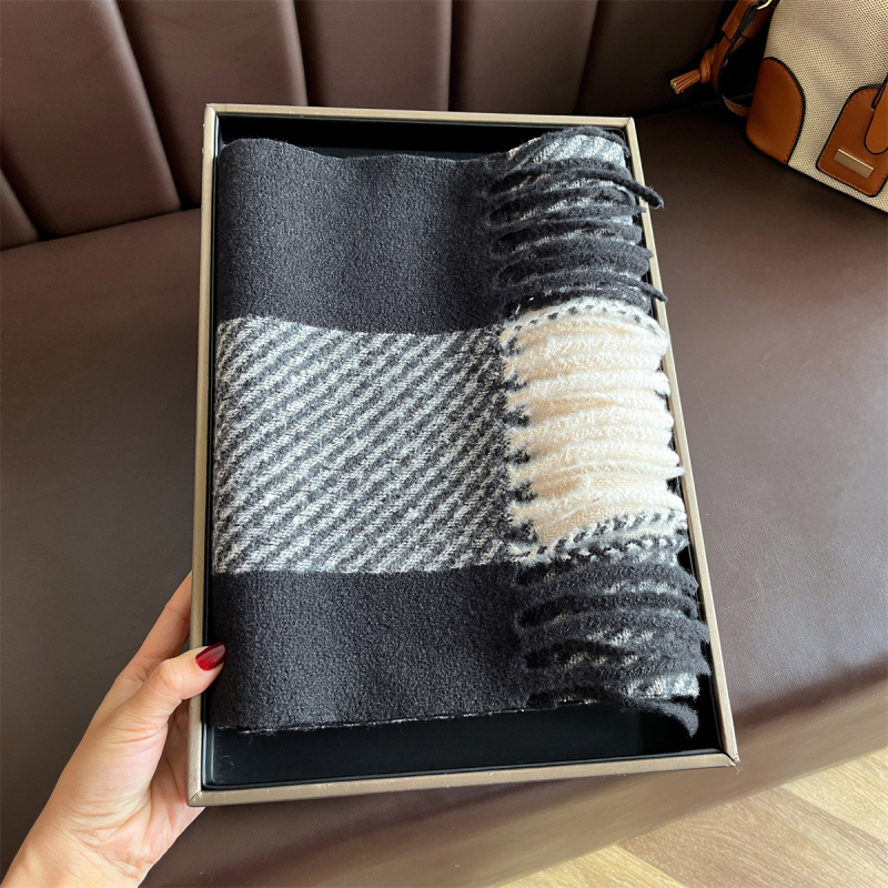 Faux vilnas šalle ar rakstainu rakstu, Warp Knitting tehnoloģija, ziemas siltums, 100% poliesters