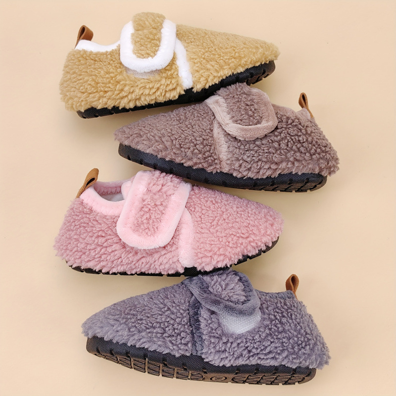 Lolita stila TPR iekšējās čības ar pretslīdējošu zoli un platformu