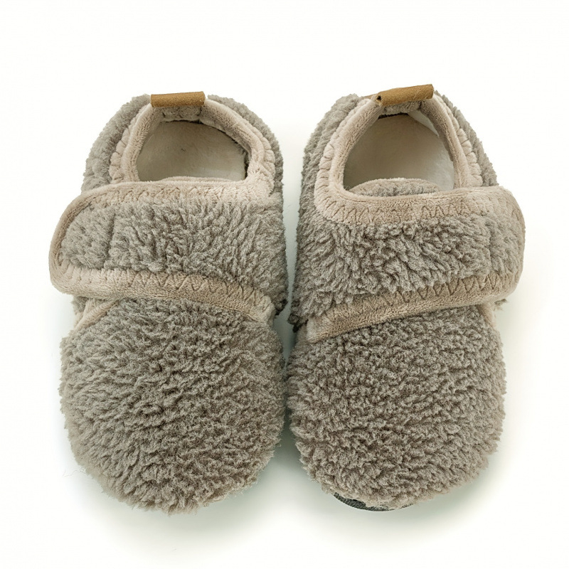 Lolita stila TPR iekšējās čības ar pretslīdējošu zoli un platformu