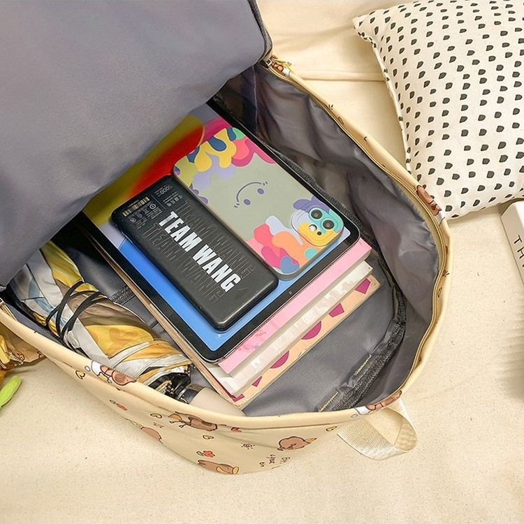 Kapibara mintás iskolai hátizsák, nagy kapacitású, nylon, kopásálló, iskolai használatra