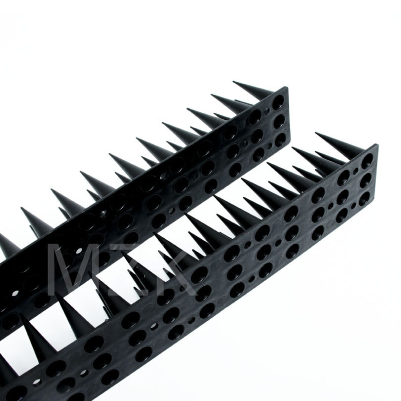 Vrtna dekoracija – PP bodlje protiv ptica, model MZK-43-24, repelent ptica, otporan na mačke