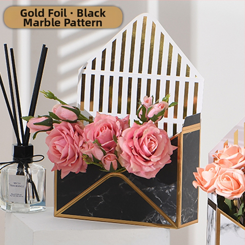Kutija za cvijeće u obliku omotnice, ručna izrada, model hot stamping envelope flower box, od bijelog kartona 600 g, pakiranje 12 komada, brenda Qianxi packaging.