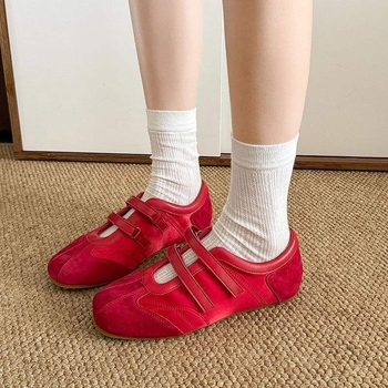 Sieviešu baleta stila sporta apavi ar nubuku augšdaļu, svītrainā raksts, Velcro aizdare, plakana gumijas zole