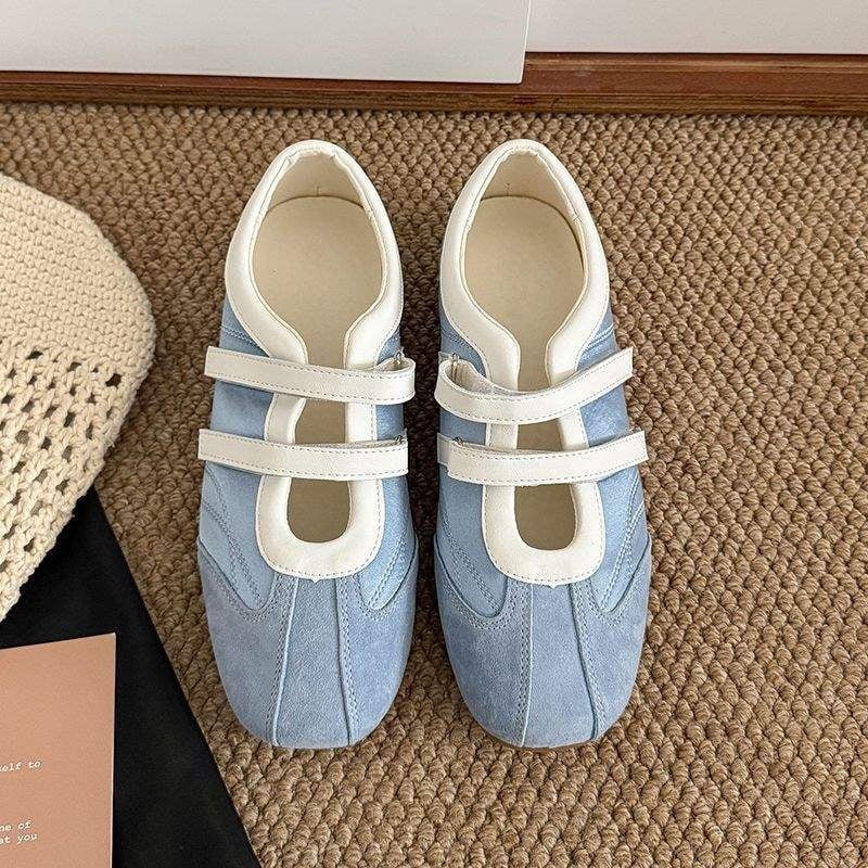 Sieviešu baleta stila sporta apavi ar nubuku augšdaļu, svītrainā raksts, Velcro aizdare, plakana gumijas zole