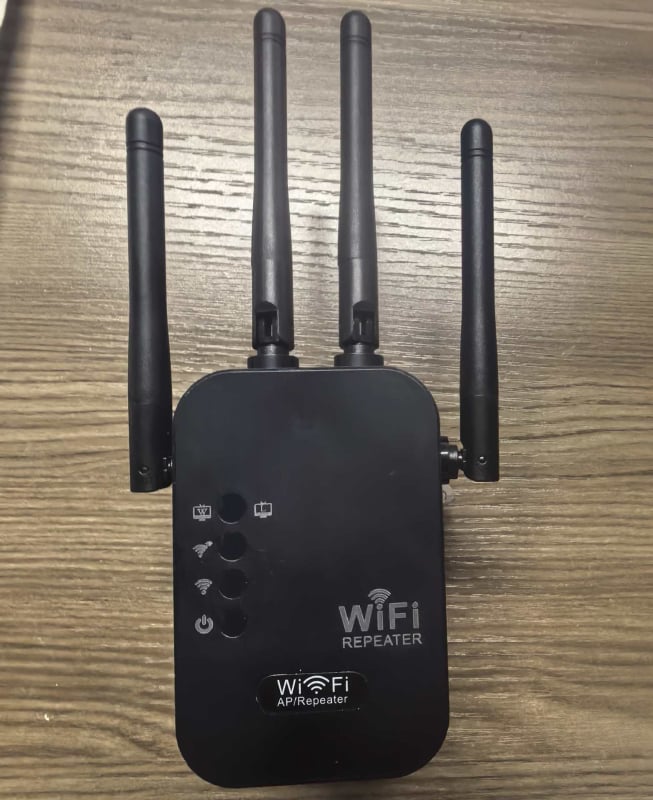 WiFi повторител, обхват 10 м, 802.11n, скорост 300m, захранване 100-240V
