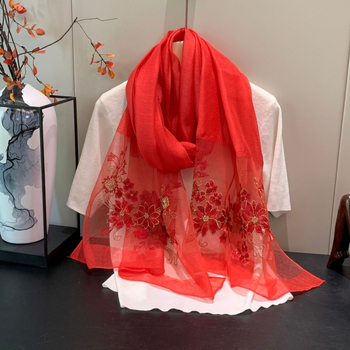 Rankų siūtas šalis iš akrilinės/sintetinės vilnos mišinio, warp-knit audinys, lengvas, tinkamas visiems sezonams, 2025 m. pavasario leidimas