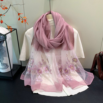 Rankų siūtas šalis iš akrilinės/sintetinės vilnos mišinio, warp-knit audinys, lengvas, tinkamas visiems sezonams, 2025 m. pavasario leidimas