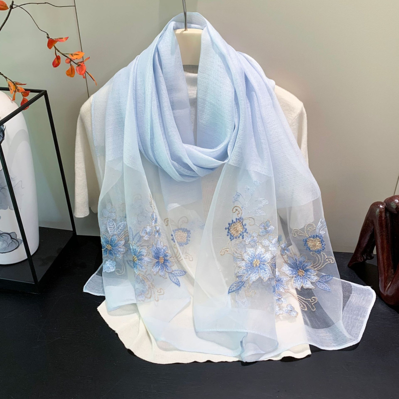 Rokdarbu šalle ar akrila un sintētiskas vilnas maisījumu, warp-knit adījums, viegls valkāšanai visu sezonu, 2025. gada pavasara izlaišana