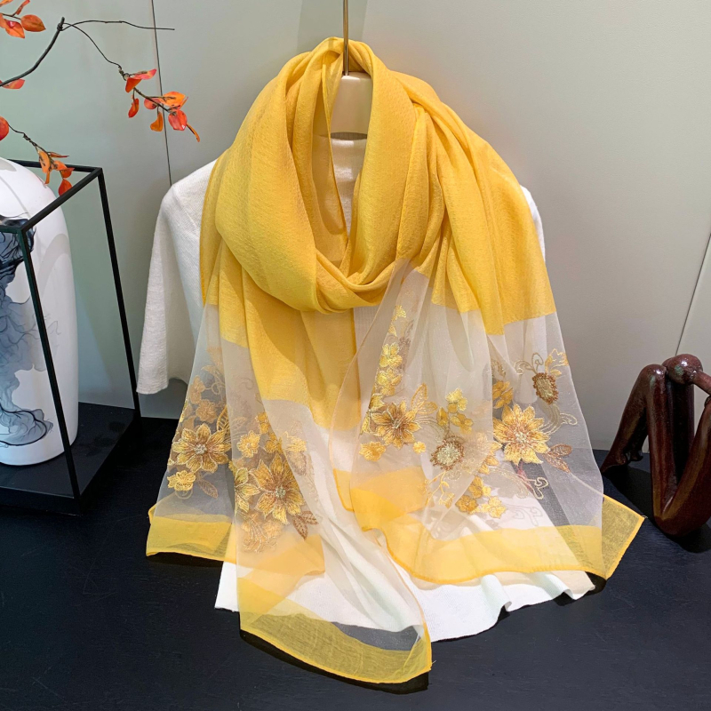 Rankų siūtas šalis iš akrilinės/sintetinės vilnos mišinio, warp-knit audinys, lengvas, tinkamas visiems sezonams, 2025 m. pavasario leidimas