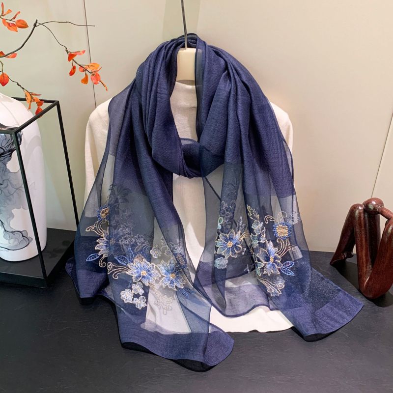 Rankų siūtas šalis iš akrilinės/sintetinės vilnos mišinio, warp-knit audinys, lengvas, tinkamas visiems sezonams, 2025 m. pavasario leidimas