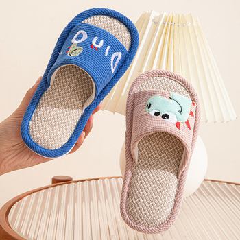 Vaikų dinozauro šlepetės – atviras pirštas, neslidžios vidaus, vasarai (Amžius: 1–3 metai; Viršus: EVA; Padas: PVC)