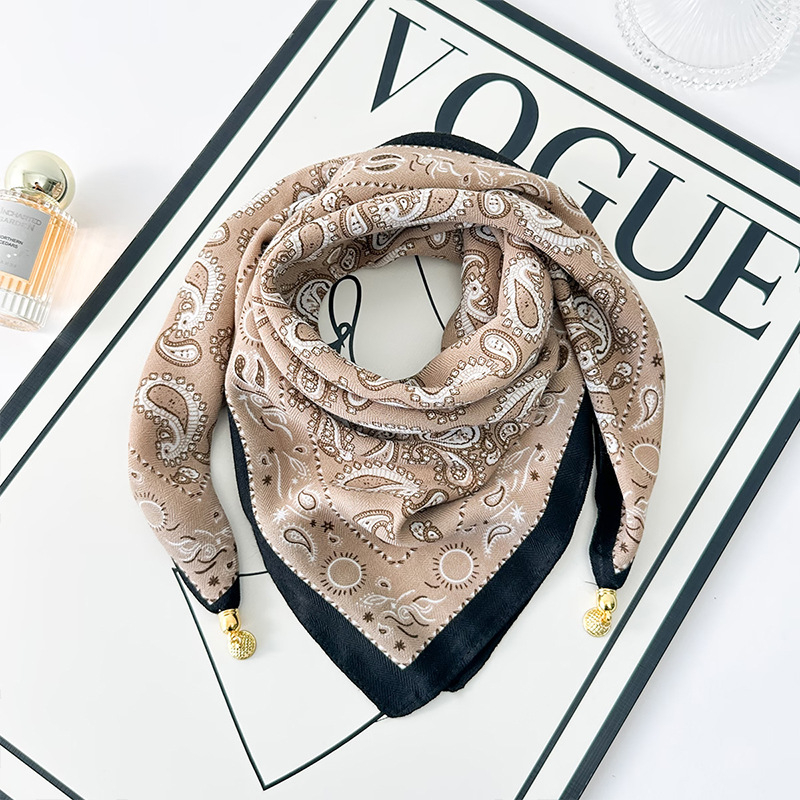 Rudens šilkinis kvadratinis šalikas su herringbone raštu, OL stilius