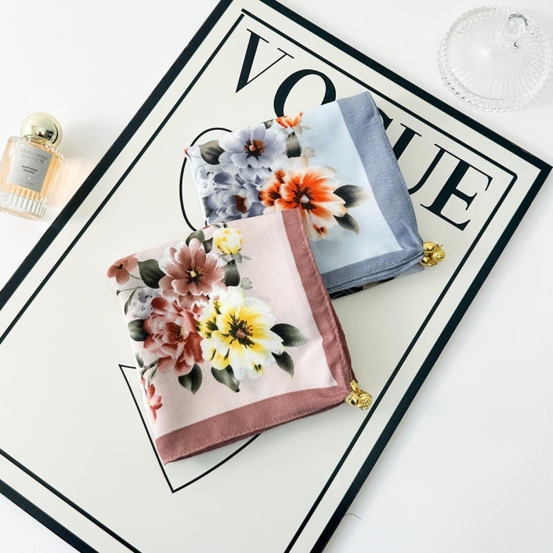 Rudens šilkinis kvadratinis šalikas su herringbone raštu, OL stilius