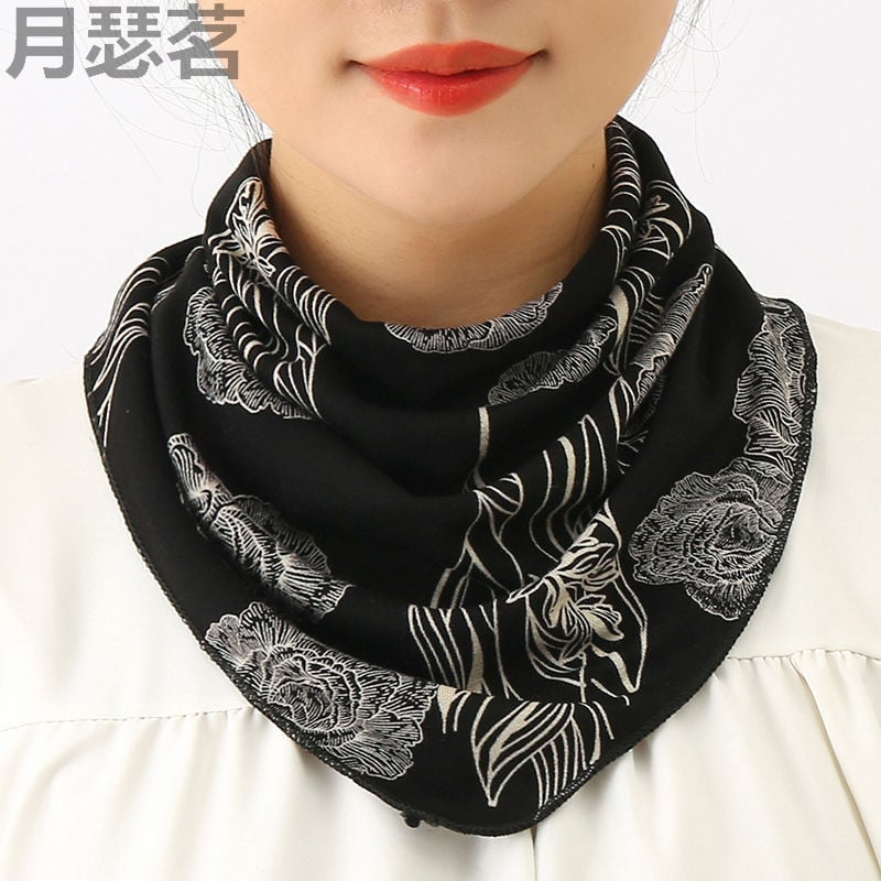 Koreai stílusú háromszög nyakmelegítő télre, Yue Se Ming márka, fő anyag tartalma 11–20%.