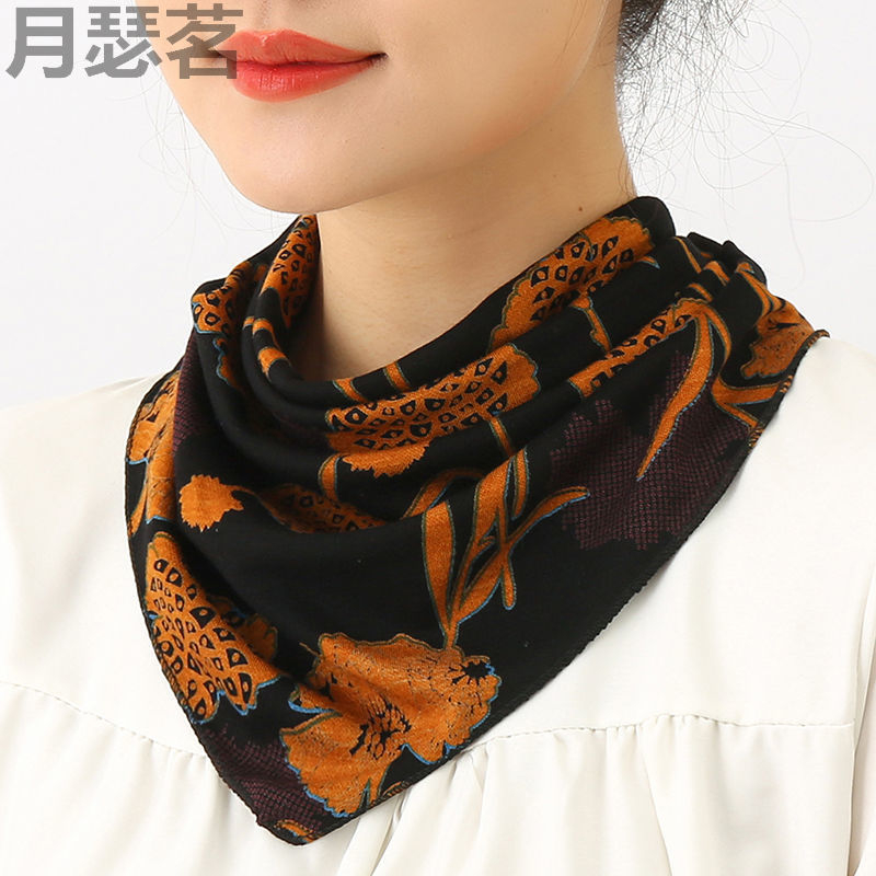 Koreai stílusú háromszög nyakmelegítő télre, Yue Se Ming márka, fő anyag tartalma 11–20%.