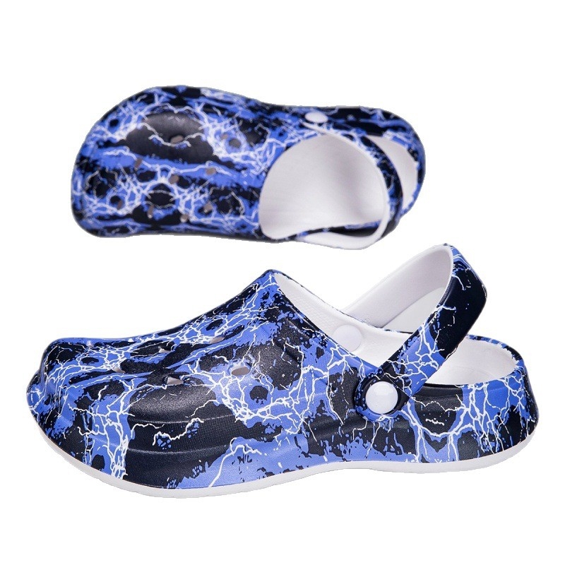 Beltéri és kültéri EVA szandál teljes 3D nyomtatással, perforált felsőrész, slip-on zárás, csúszásmentes talp