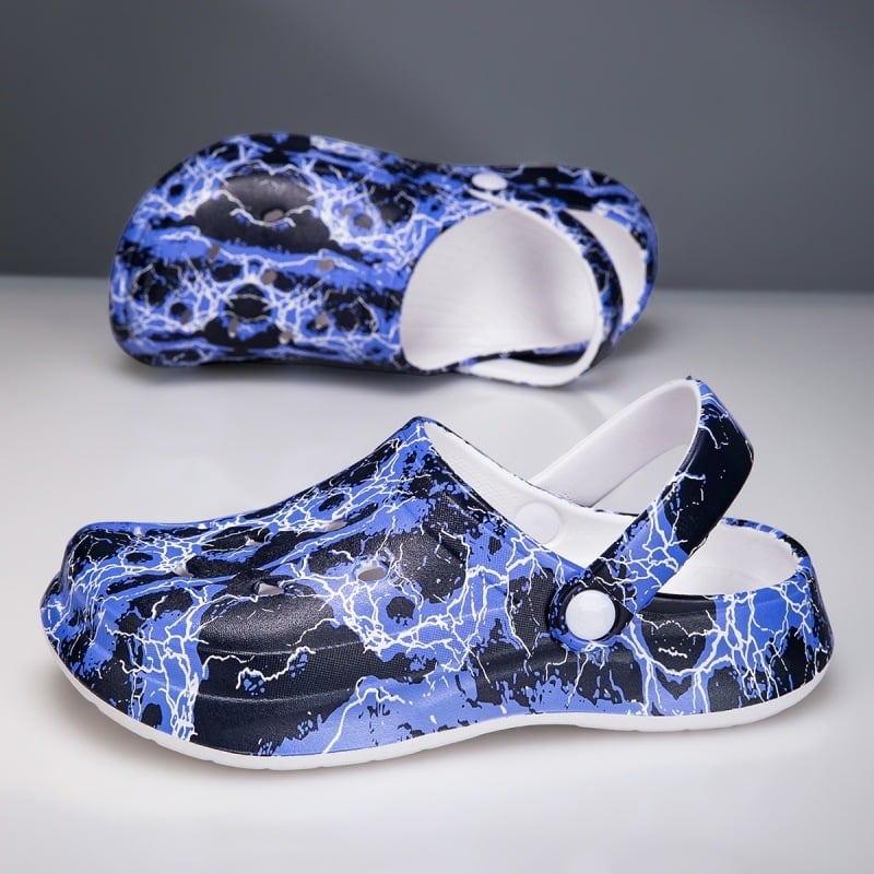 Beltéri és kültéri EVA szandál teljes 3D nyomtatással, perforált felsőrész, slip-on zárás, csúszásmentes talp