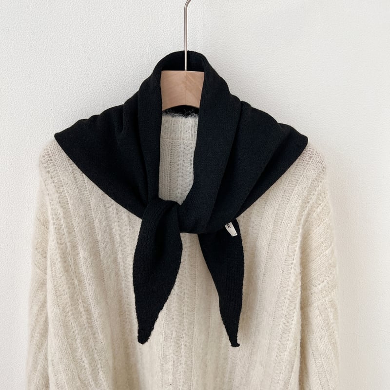 Női gyapjúkeverék kötött háromszög sál, minimalista stílus, warp-knit kötés, téli használat
