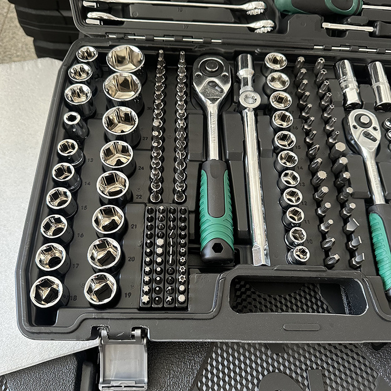 YITOK 216-dijelni set alata: račni ključ s odvijačima za auto i mehaničke popravke