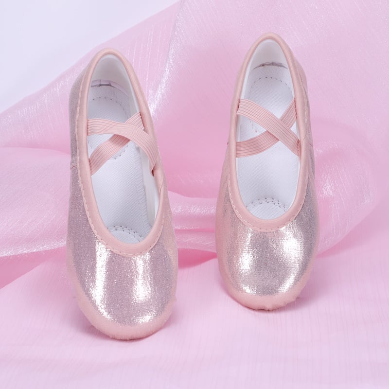 Gyerekeknek szóló balettcipő puha talppal és kristályos díszítéssel, macskamancs mintázat a klasszikus tánc gyakorlásához