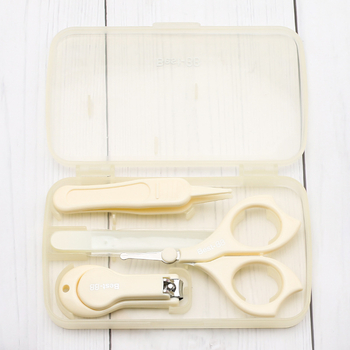 Σετ περιποίησης νυχιών μωρού – 4 τεμάχια, πλαστικό + ανοξείδωτο ατσάλι, για ηλικίες 0–6 μηνών, 3–6 ετών και 6+ ετών