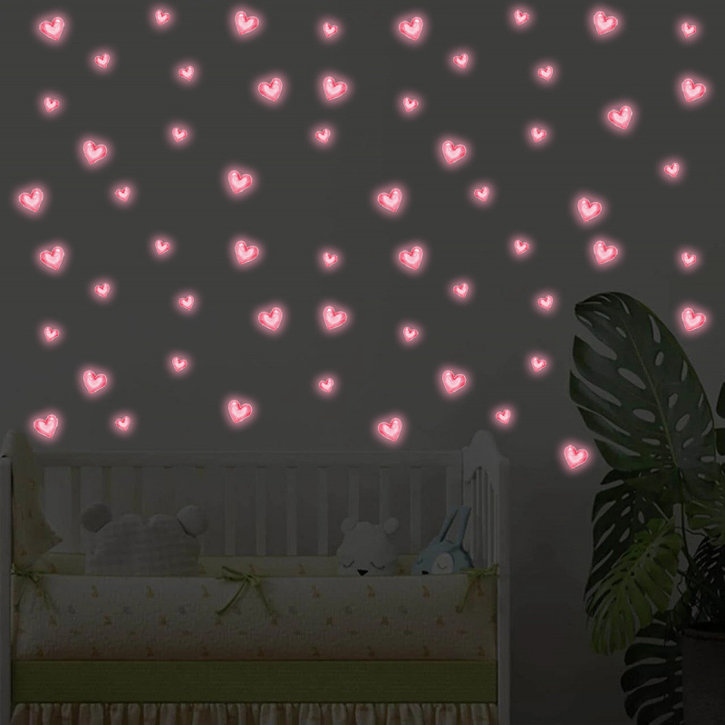 Szív alakú, sötétben világító falikép (PVC) nappaliba, hálószoba és fürdőszobába – dekoratív falidekor, 1 db