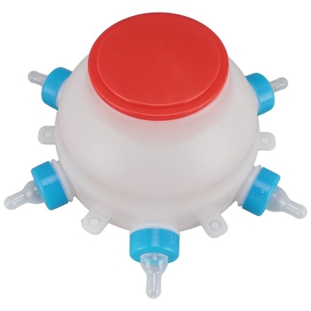 Pieninis šėrimo įrenginys kiauliukams ir avioms su spenelių buteliu