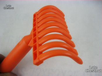 Műanyag kilencfogú gereblye, többfunkciós, kézi kerti eszköz