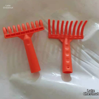 Műanyag kilencfogú gereblye, többfunkciós, kézi kerti eszköz