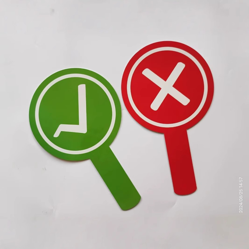 Általános iskolai oktatási segédlet: válaszkártyák kézfelemeléshez, olvasási játék, DIY lehetőség, vásárlási videó útmutató