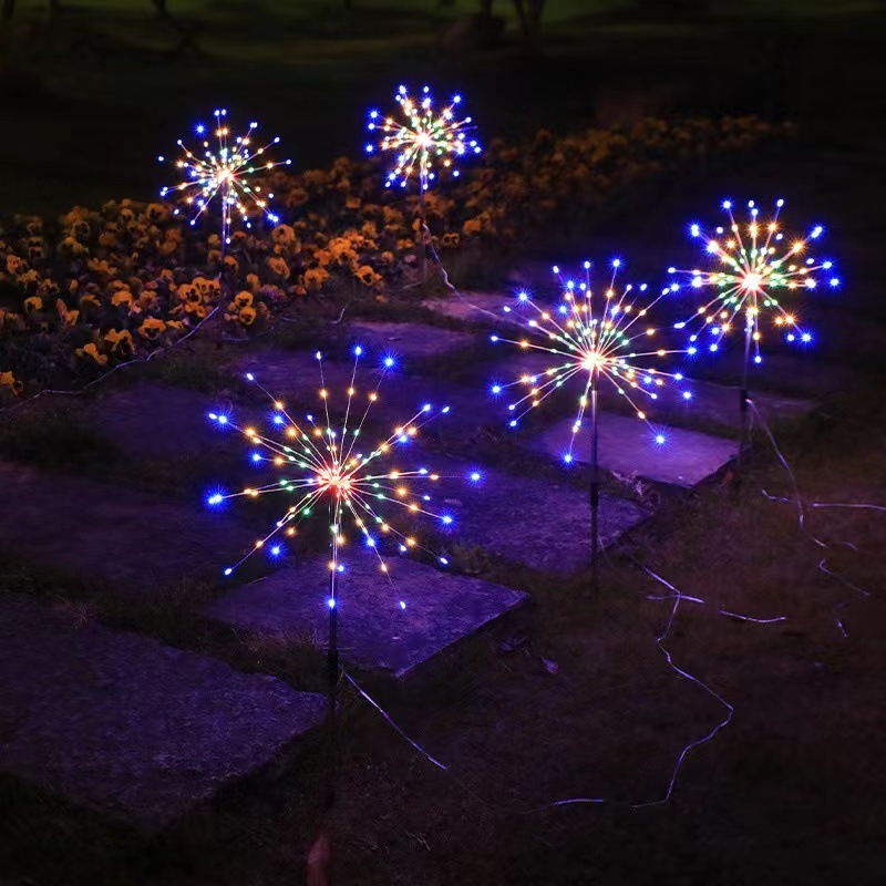 LED solarna lampa s učinkom vatrometa i daljinskim upravljanjem - 480 LED, IP65, 300 lm, 3000K, solarno napajanje