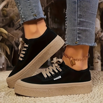 Žemos profilio teniso bateliai su raišteliais, apvali pirštų dalis, gumos viršus, EVA vidpadis, EVA padas