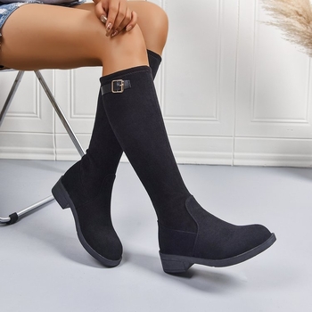 Vyriniai batai su kutais, viršutinė medžiaga: sintetinė oda, aukštas vamzdelis, apvali nosis, plokščia pada, vilninė įdėklė