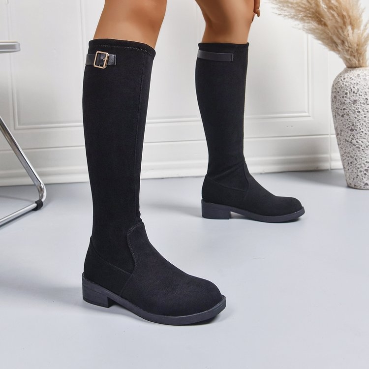 Vyriniai batai su kutais, viršutinė medžiaga: sintetinė oda, aukštas vamzdelis, apvali nosis, plokščia pada, vilninė įdėklė