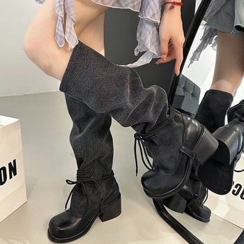 Madingi kelių ilgio moteriški batai su dirželiu, PU viršus, gumos padas, apvalus pirštas, 6–8 cm kulnas