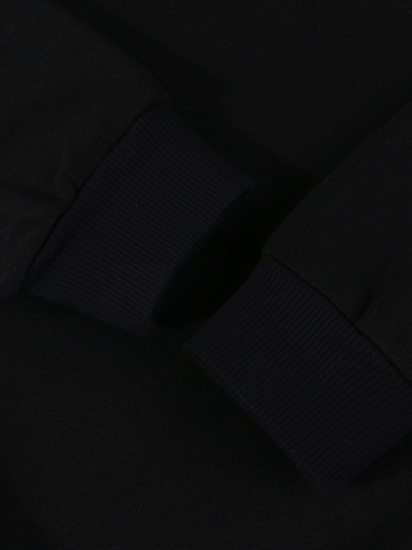 Sievietēm puloveris-svīteris ar Whitebeard pirātu kaula un zobena grafiku, garās piedurknes, apaļš kaklaizgriezums, brīvās piegrieznes, poliesters