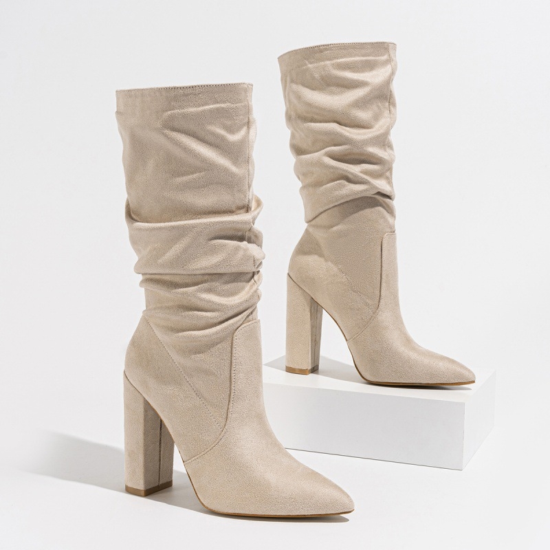 Moterų mados botai – smailusis pirštas, slip-on, vidutinio kulno, velūro viršus, gumos padas