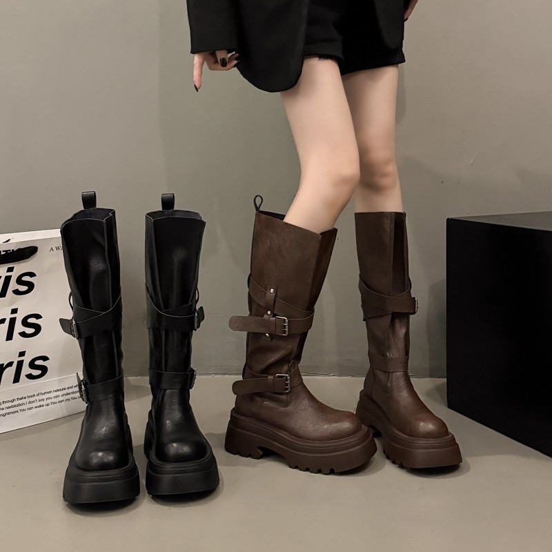 Ādas zābaki virs ceļgala sievietēm, apaļa purngala, vidējā papēža augstums 3-5 cm, iekšējā zole ar aitas vilnas integrētu